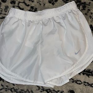 Nike shorts size medium